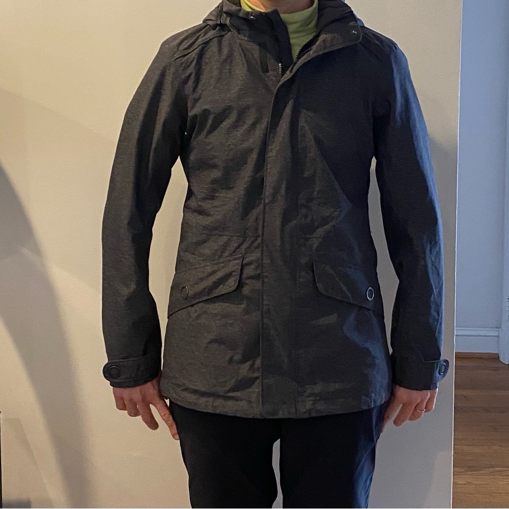REI E1 Rain Jacket size S - Picture 7 of 17